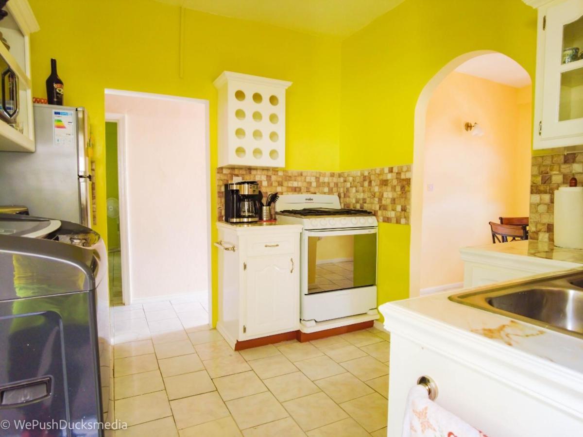 Coco Rose Apartments Суфриер Экстерьер фото
